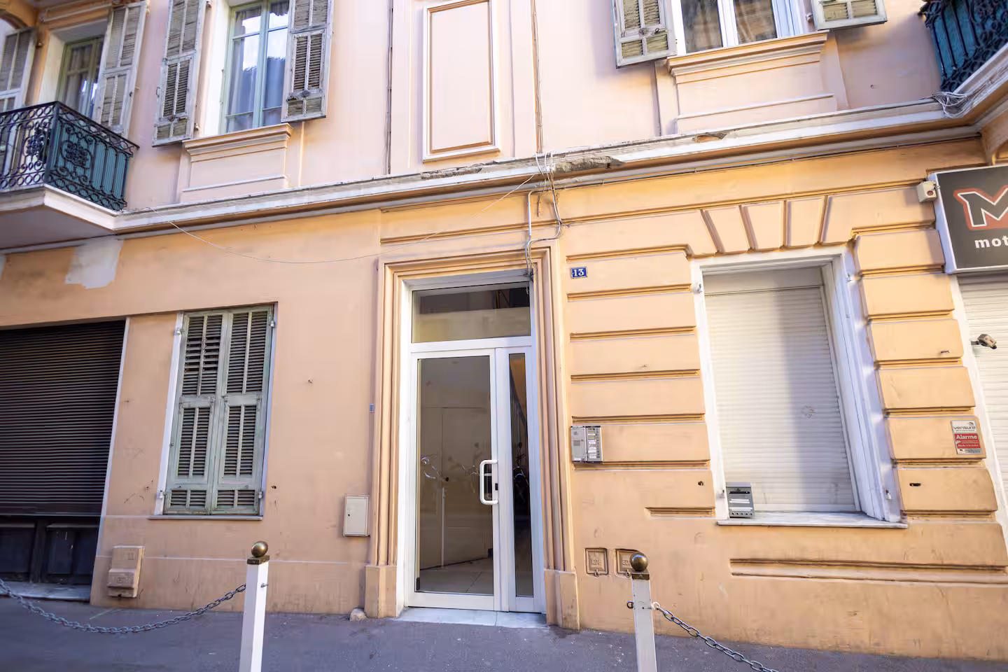 Paddock Residence — view 12